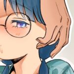 視線が合った眼鏡女子と、距離の近い女の子たち 視線が合った眼鏡女子と、距離の近い女の子たち